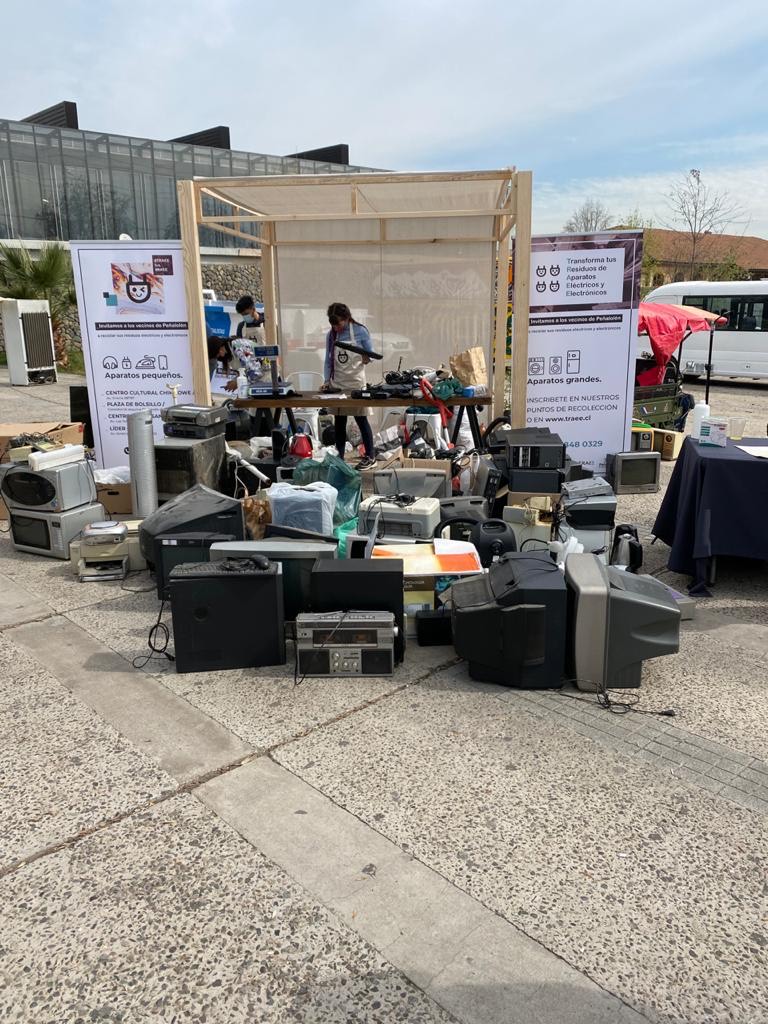 Cámara De Comercio De Santiago Y Municipalidad De Peñalolén Promueven El Reciclaje De Residuos Eléctricos Y Electrónicos Cámara De Comercio De Santiago Y Municipalidad De Peñalolén Promueven El Reciclaje De Residuos Eléctricos Y Electrónicos