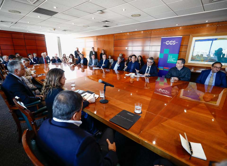 Ministro De Hacienda Presenta A Empresarios De La Ccs Las “Doce Medidas Para Impulsar La Formalización De Nuestra Economía” Ministro De Hacienda Presenta A Empresarios De La Ccs Las “Doce Medidas Para Impulsar La Formalización De Nuestra Economía”