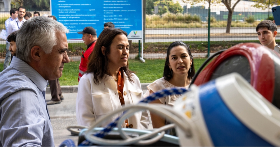 Para Toda La Rm: Firman Convenio Para Reciclaje Gratuito De Aparatos Eléctricos Y Electrónicos En Vitacura Para Toda La Rm: Firman Convenio Para Reciclaje Gratuito De Aparatos Eléctricos Y Electrónicos En Vitacura