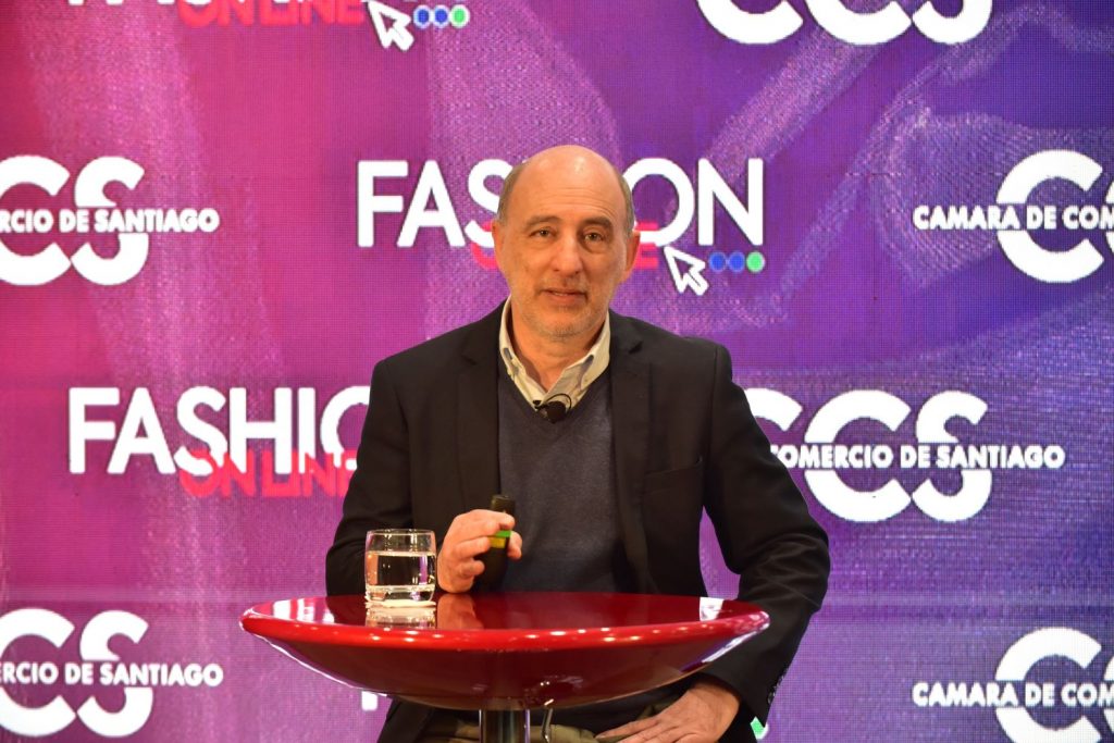 Vestuario Y Calzado Lideran Las Preferencias Online En Lo Que Va De 2024, Con Un 55% Realizando Compras En La Categoría Vestuario Y Calzado Lideran Las Preferencias Online En Lo Que Va De 2024, Con Un 55% Realizando Compras En La Categoría