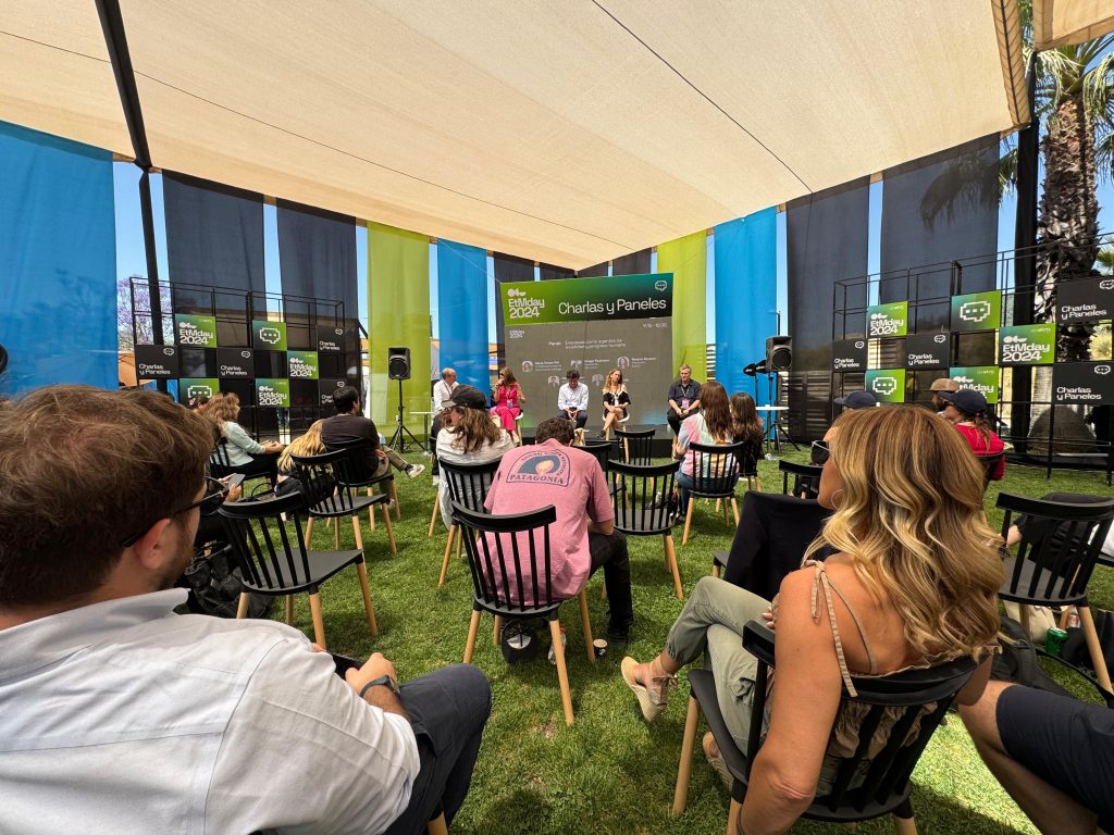 La Cámara De Comercio De Santiago Destacó En El Etm Day 2024: Impulsando La Innovación Empresarial La Cámara De Comercio De Santiago Destacó En El Etm Day 2024: Impulsando La Innovación Empresarial