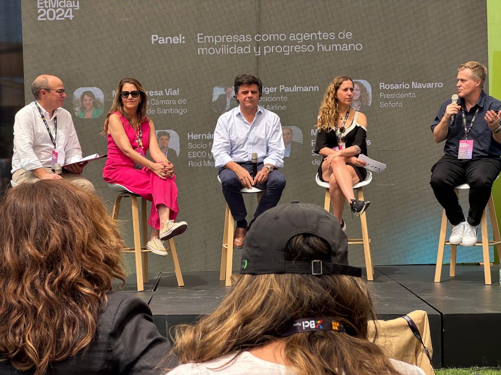 La Cámara De Comercio De Santiago Destacó En El Etm Day 2024: Impulsando La Innovación Empresarial La Cámara De Comercio De Santiago Destacó En El Etm Day 2024: Impulsando La Innovación Empresarial