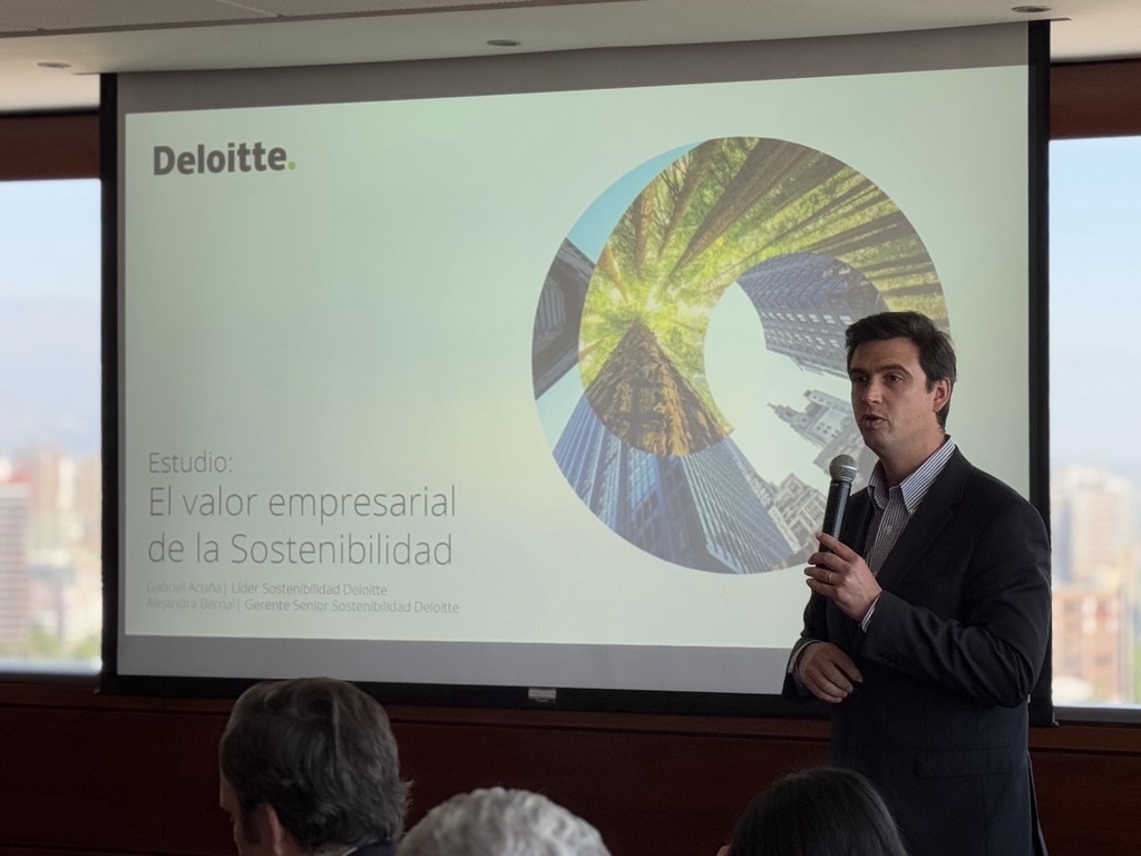 Última Sesión Del Comité De Sostenibilidad 2024: Un Año De Aprendizajes Y Compromiso Con El Futuro Última Sesión Del Comité De Sostenibilidad 2024: Un Año De Aprendizajes Y Compromiso Con El Futuro
