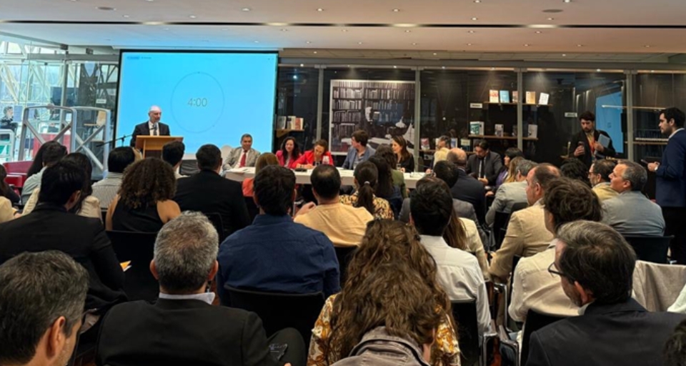 Ccs Expone Riesgos Y Oportunidades Para La Economía Digital