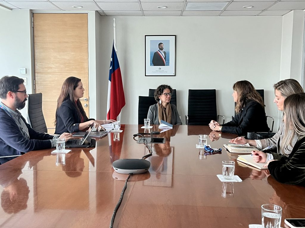 Ccs Y Ministerio Del Medio Ambiente Refuerzan Instancias De Diálogo Y Colaboración Público-Privada Ccs Y Ministerio Del Medio Ambiente Refuerzan Instancias De Diálogo Y Colaboración Público-Privada
