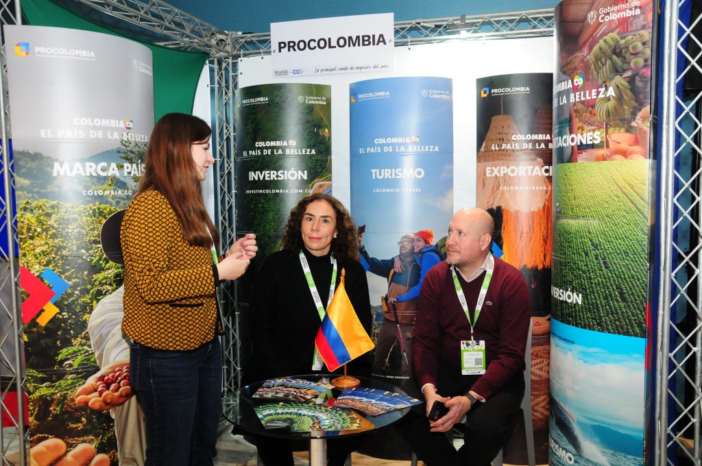Fotos Enlaces Comerciales 2025