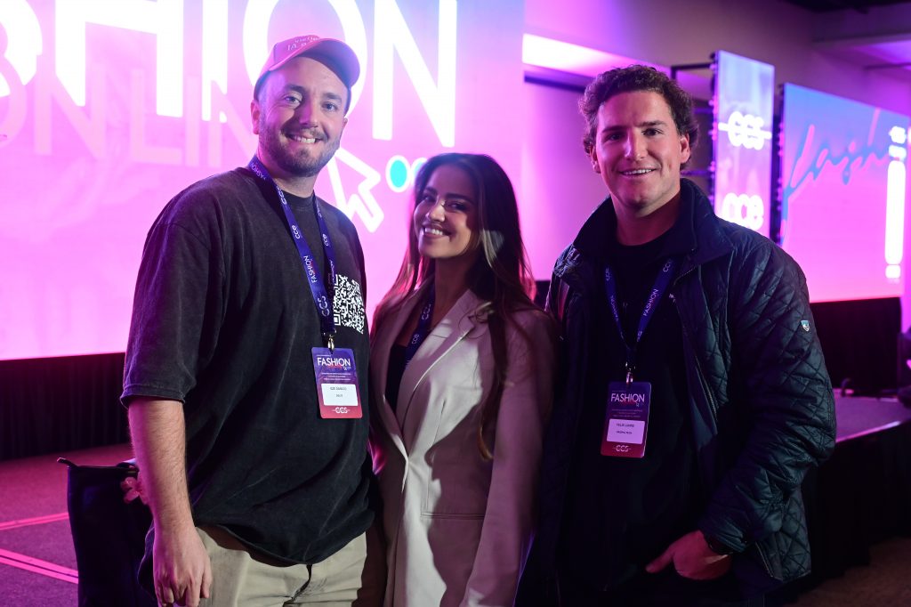 Fashion Online 2025 Revela Que El 65% De Los Consumidores Online Compra Ropa Por Internet Mensualmente Fashion Online 2025 Revela Que El 65% De Los Consumidores Online Compra Ropa Por Internet Mensualmente