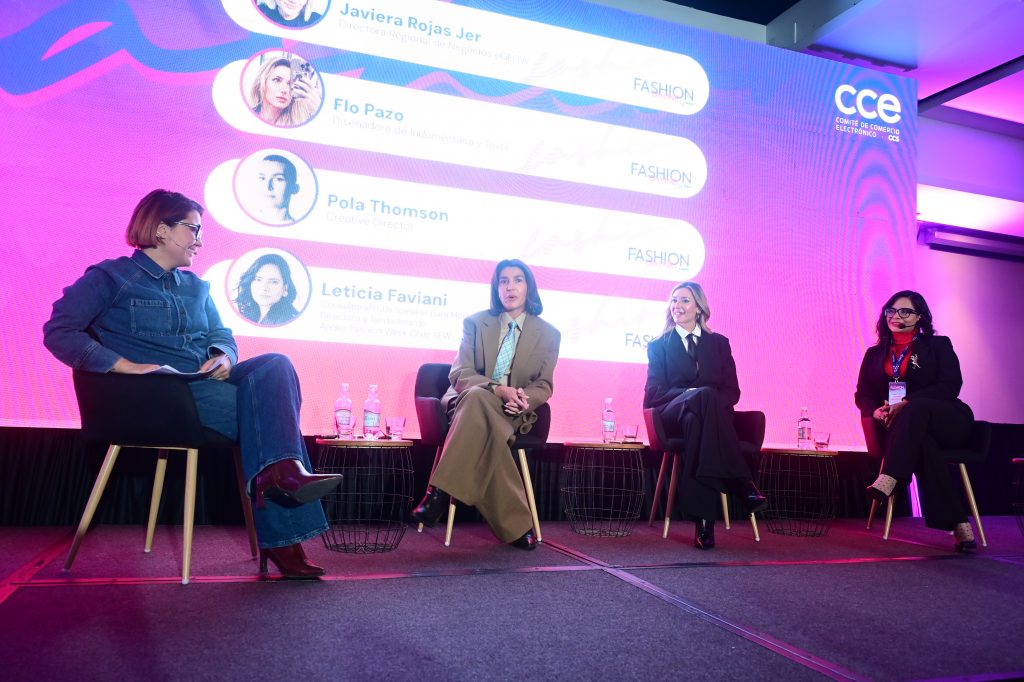 Fashion Online 2025 Revela Que El 65% De Los Consumidores Online Compra Ropa Por Internet Mensualmente Fashion Online 2025 Revela Que El 65% De Los Consumidores Online Compra Ropa Por Internet Mensualmente