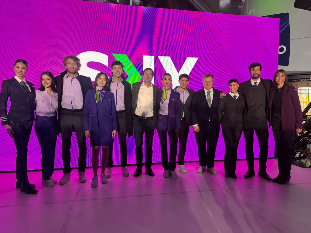 Sky Revoluciona La Aviación Con Nuevos Uniformes Sky Revoluciona La Aviación Con Nuevos Uniformes